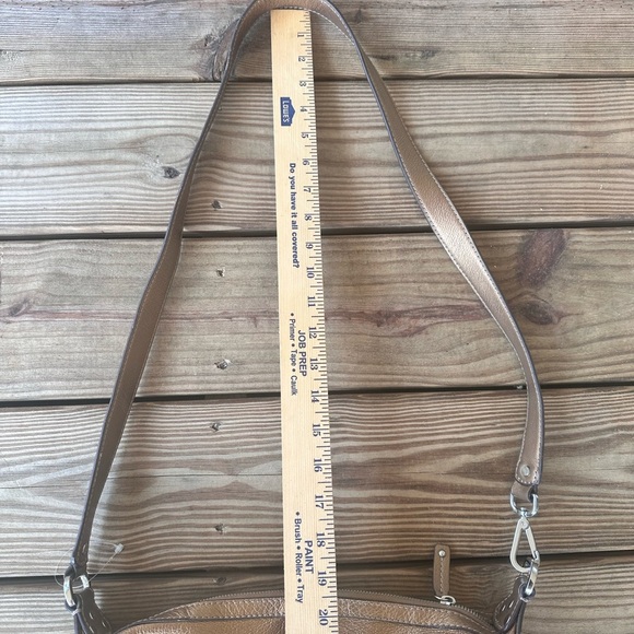 Tignanello women’s gold/bronze leather shoulderbag - Picture 5 of 8